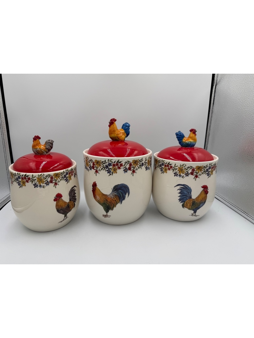 Discontinued Cracker Barrel Farm Fresh Rooster Ceramic Canister Set of 3 NWOT